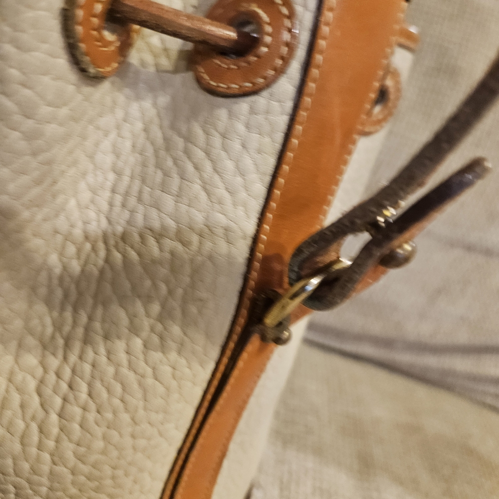 Dooney & Bourke Tan and Cream Leather Shoulder Bag Set - Picture 5 of 12